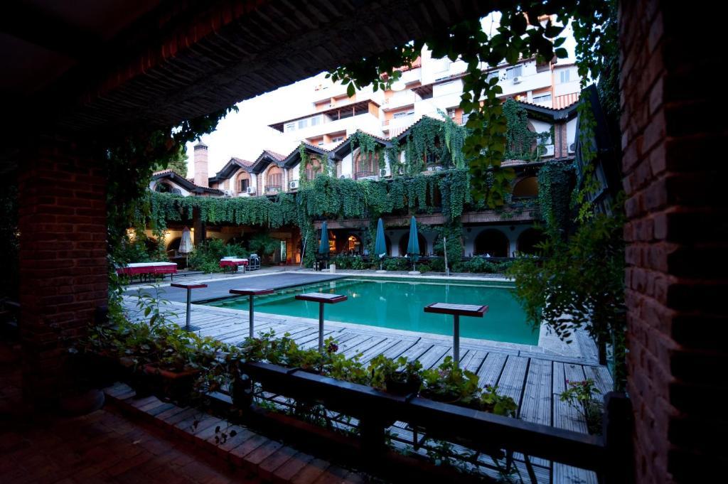 Hotel Restaurant Bujtina E Gjelit Tirana Exterior photo